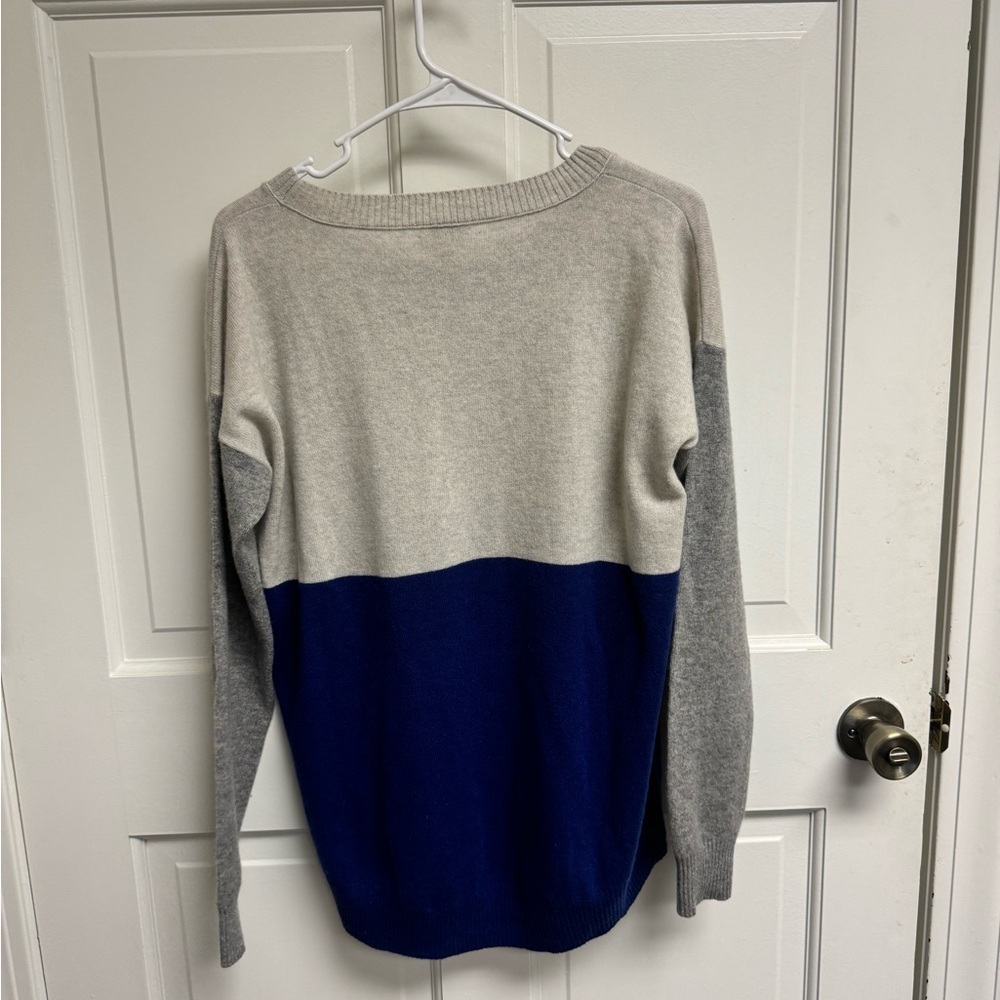 Club Monaco Cashmere Colorblock Sweater Blue Gray Beige Crew Neck M 00501512 - Picture 4 of 6